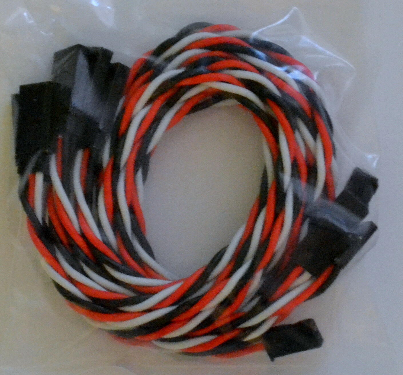 Futaba Servo Extension Leads with Heavy Duty Twisted 20awg Wire 15CM